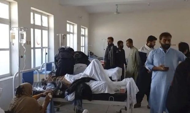 انفجار بمب در بلوچستان پاکستان / ۵۲ نفر کشته شدند