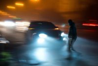 هشدار پلیس راهور تهران: عابران پیاده‌ شب‌ها لباس تیره نپوشند