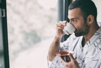 آیا نوشیدن چای باعث کاهش آب بدن می‌شود؟